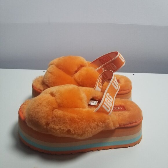 UGG Diso Knot Shearling Women's Orange Platform Sandles Sz 7 - Picture 1 of 7